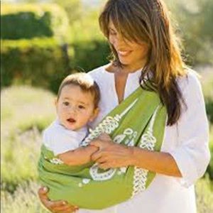 Serena & Lily Baby Market Sling Marigold Green